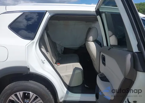 2023 Nissan Rogue Sv Intelligent Awd z USA, uszkodzony, nr VIN 5N1BT3BB5PC688744